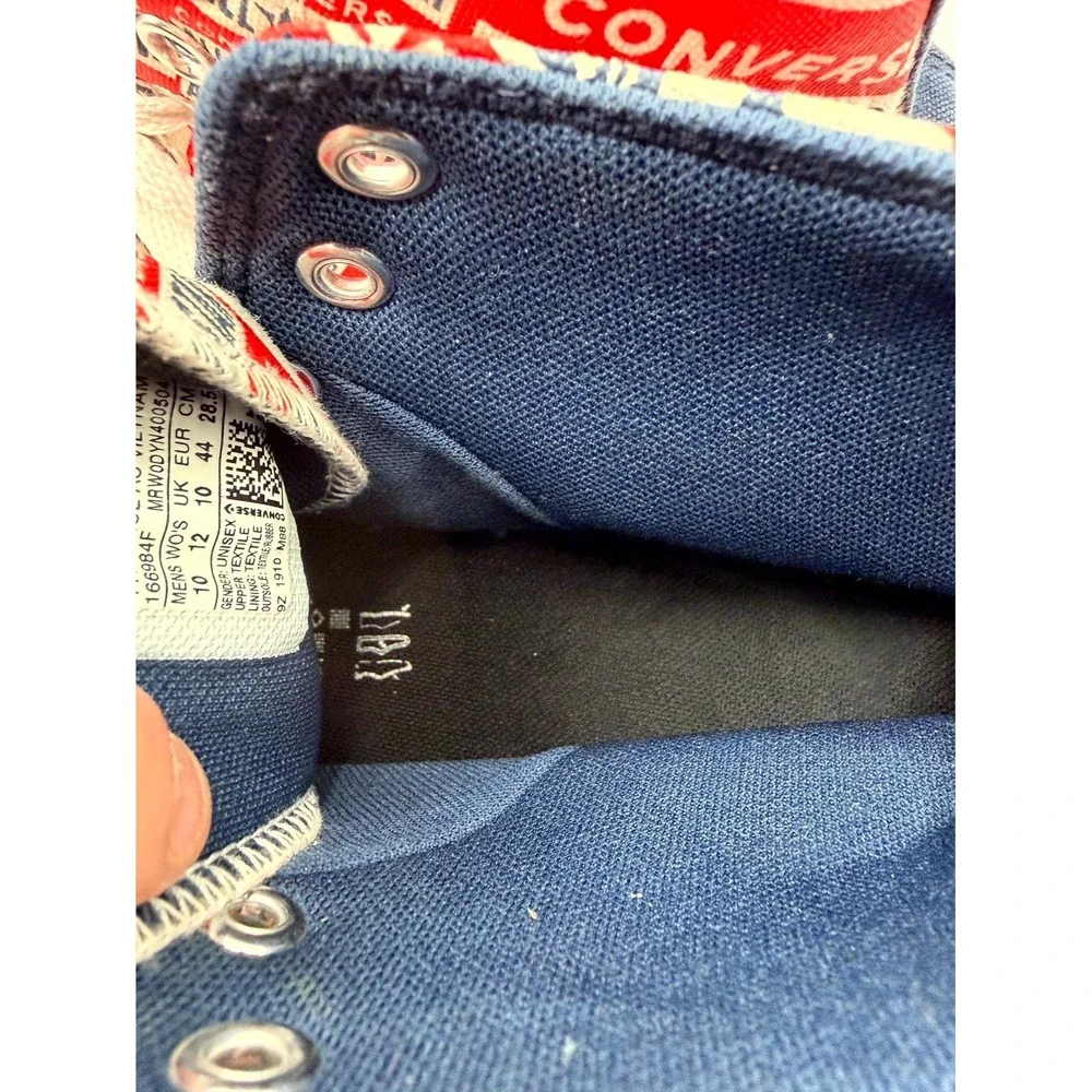 Converse Logo Play Chuck Taylor All Star 166984F Men 10 Sneaker Red Casual Shoes - Picture 7 of 9